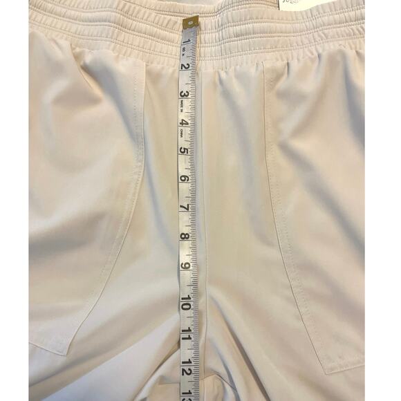 Old Navy Jogger Cargo Pants Womens Size L Cream Lined Stretch Casual Travel - Picture 10 of 16